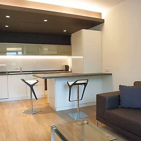 Urban 4*